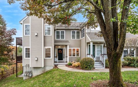 Photo of 34 Chatham Drive, Bedford, NH 03110 (MLS # 5068157)