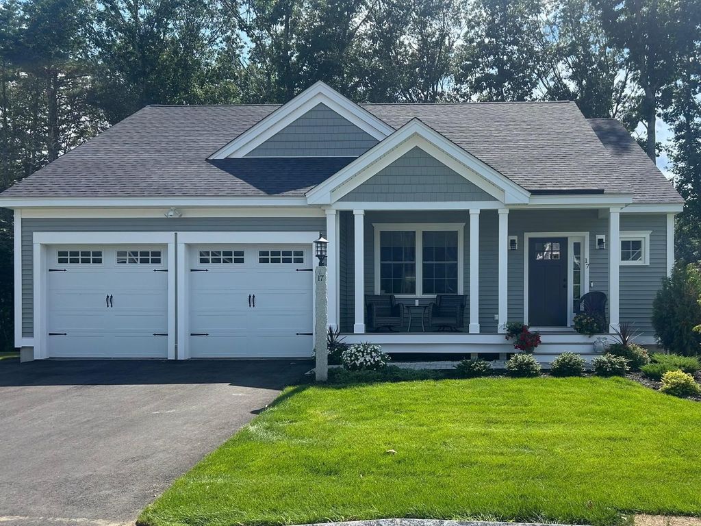 Photo of 17 Sage Drive #22, Hampton, NH 03842 (MLS # 5077500)