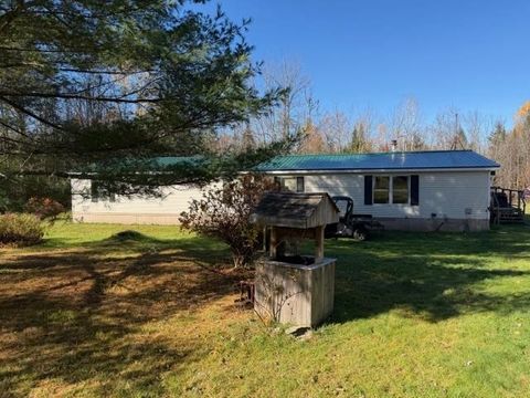 535 cooper hill Road Hyde Park VT 05655