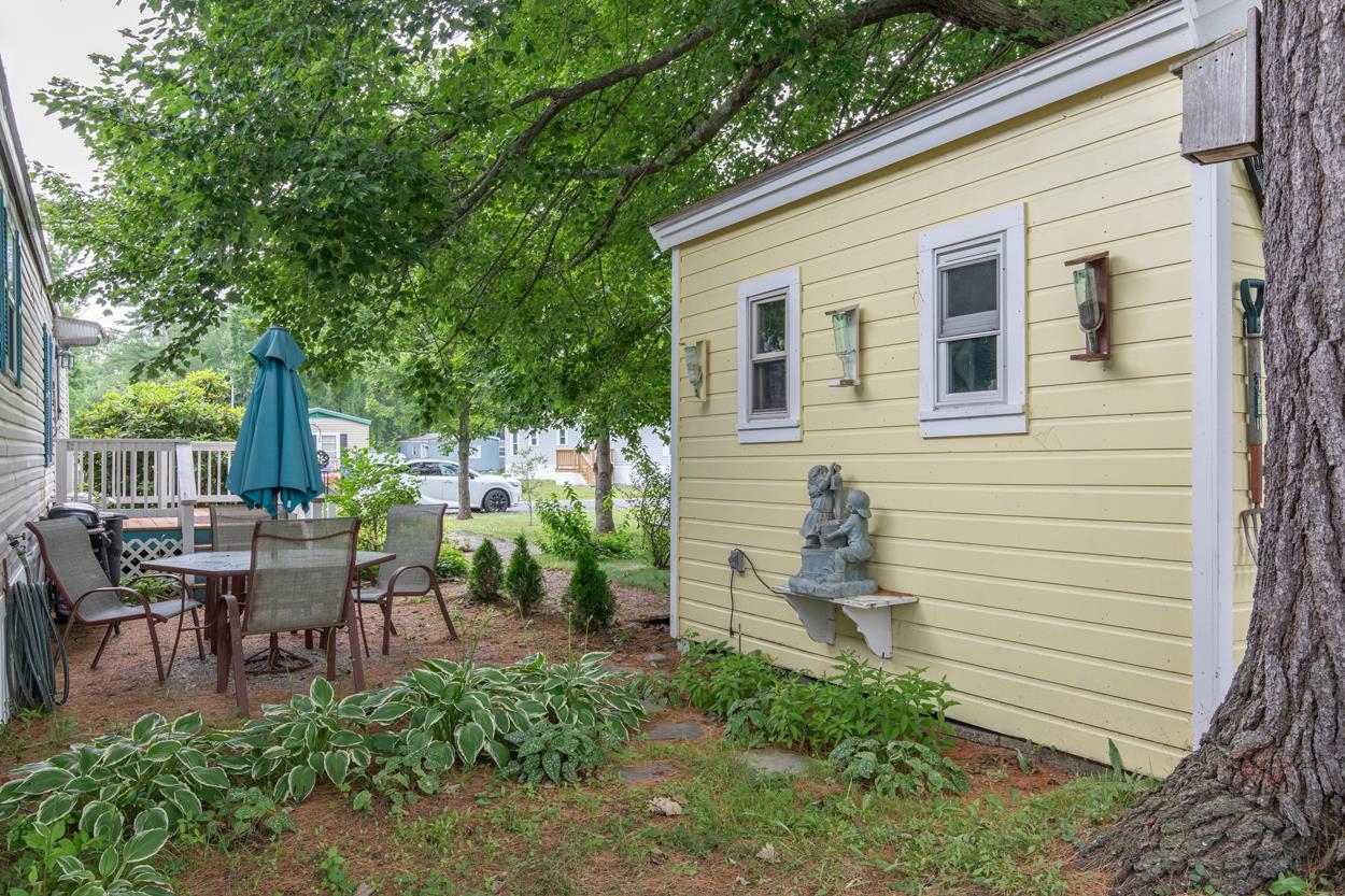 Concord, New Hampshire 03303, United States, 2 Bedrooms Bedrooms, ,2 BathroomsBathrooms,Residential,Active,166964