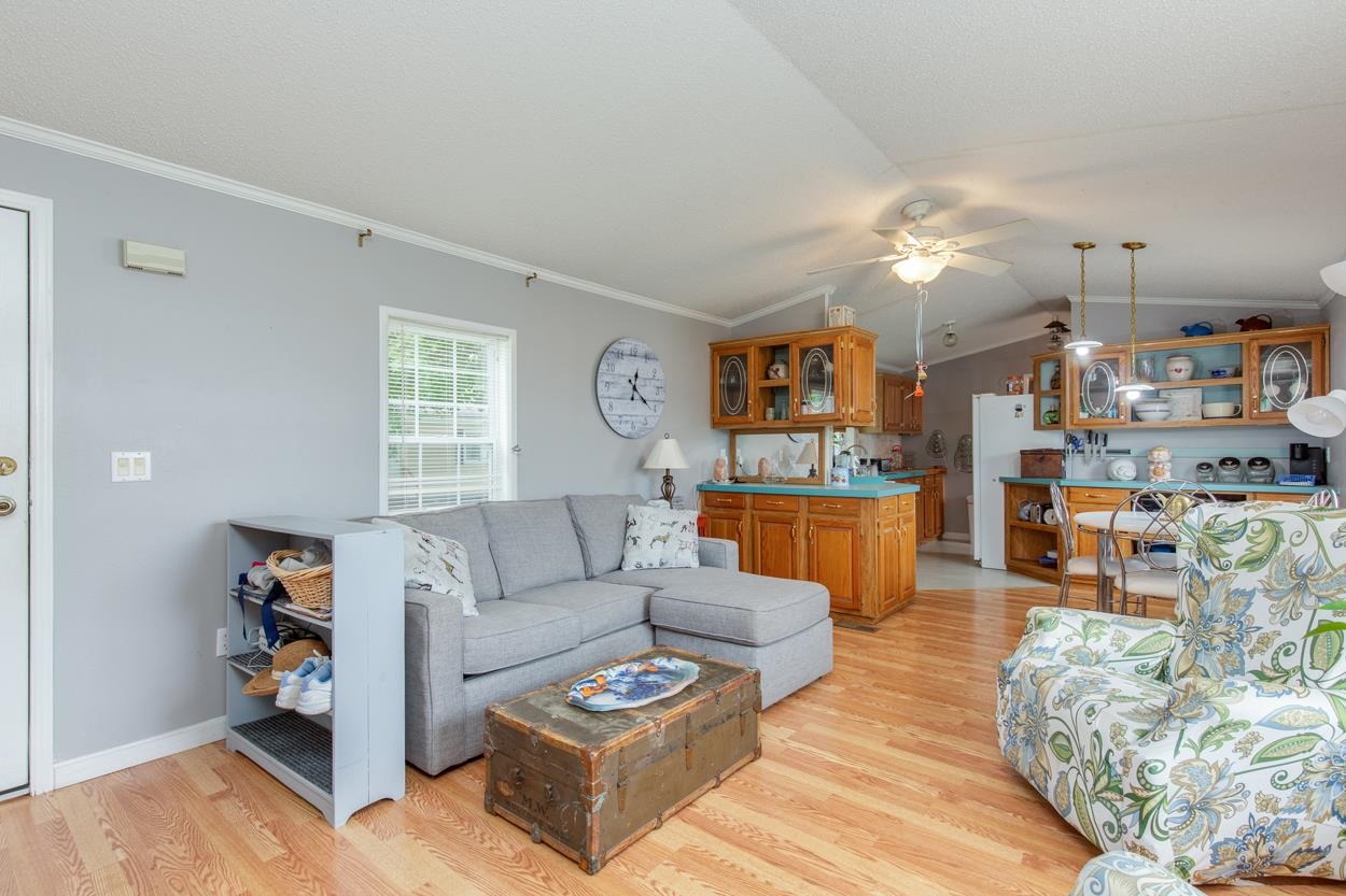 Concord, New Hampshire 03303, United States, 2 Bedrooms Bedrooms, ,2 BathroomsBathrooms,Residential,Active,166964