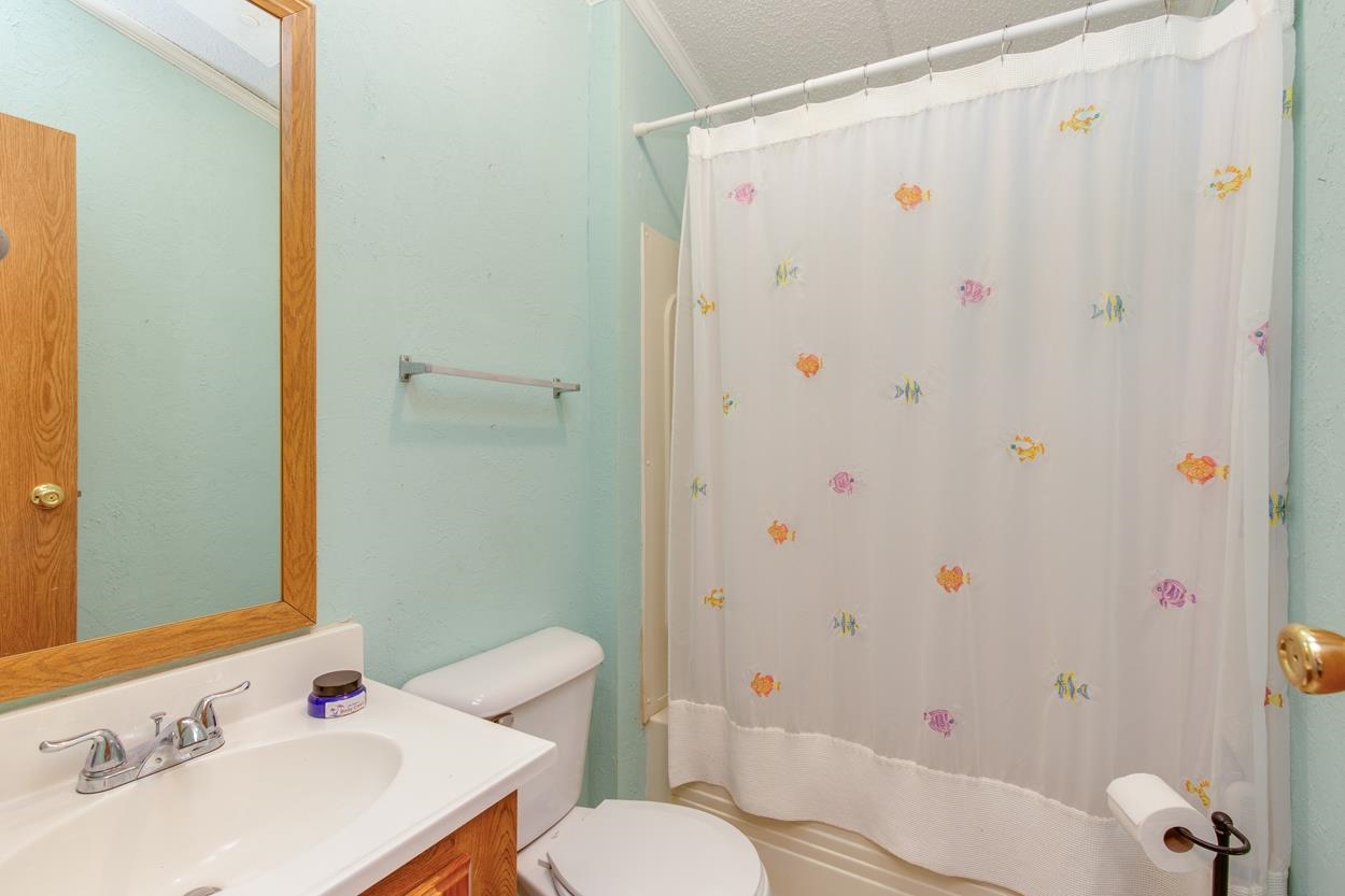 Concord, New Hampshire 03303, United States, 2 Bedrooms Bedrooms, ,2 BathroomsBathrooms,Residential,Active,166964