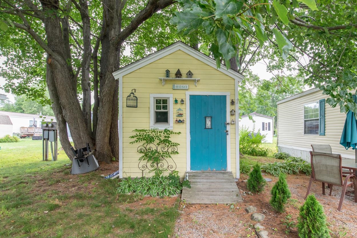 Concord, New Hampshire 03303, United States, 2 Bedrooms Bedrooms, ,2 BathroomsBathrooms,Residential,Active,166964