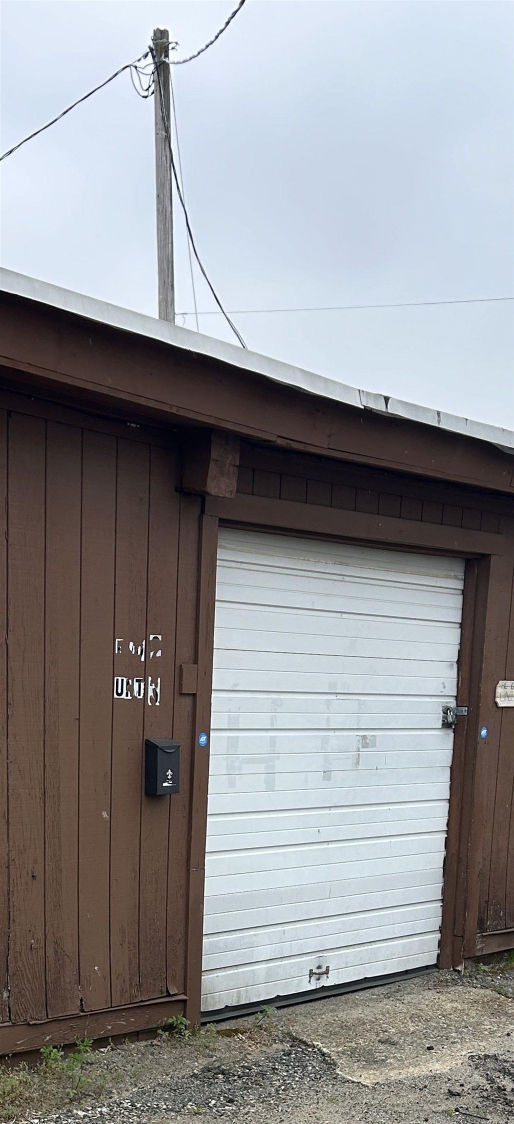 516 Mammoth Road B2/U1A W135