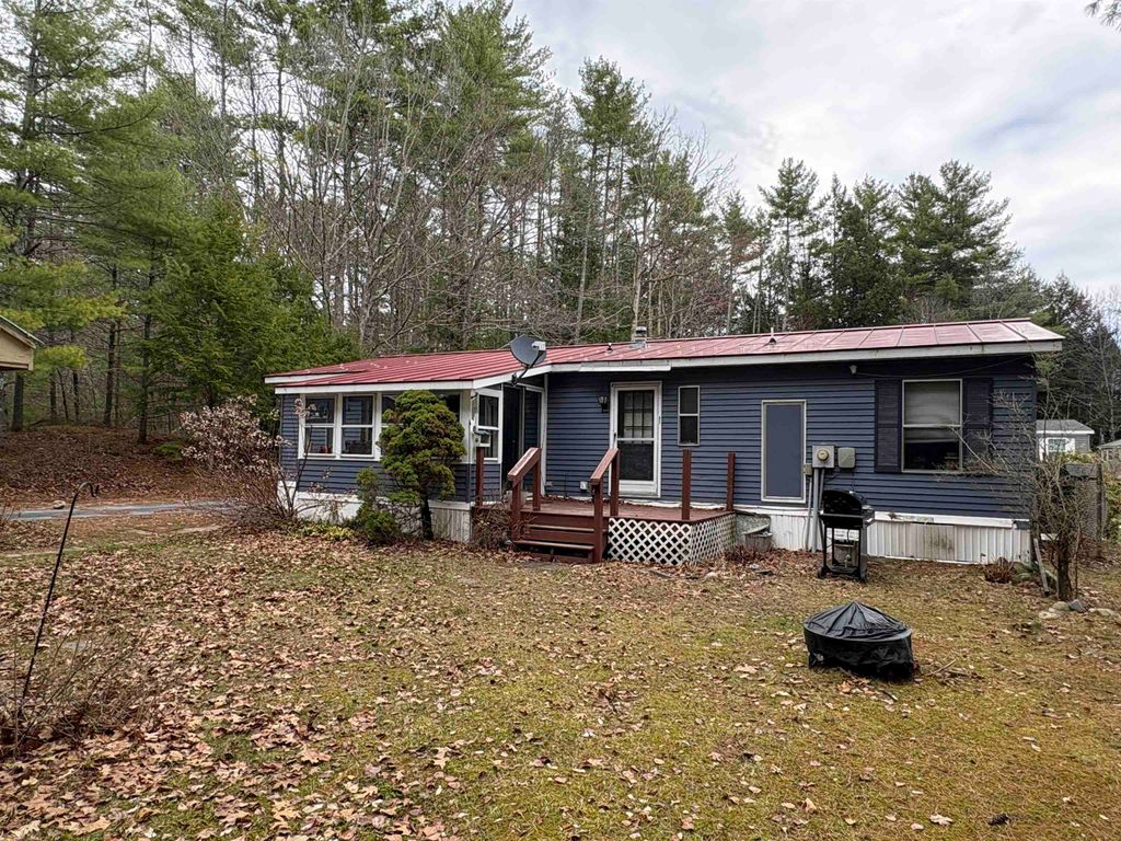 Photo of 51 Sunset Drive, Hopkinton, NH 03229 (MLS # 5083869)