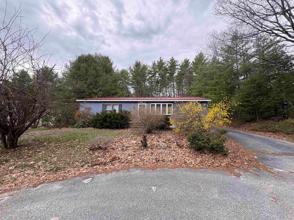 Photo of 51 Sunset Drive, Hopkinton, NH 03229 (MLS # 5083869)