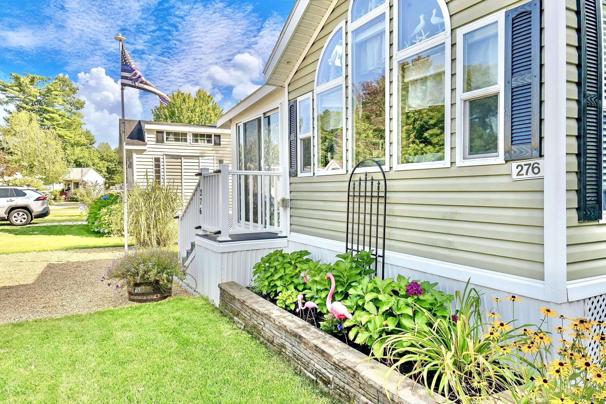 430 Post Road 276