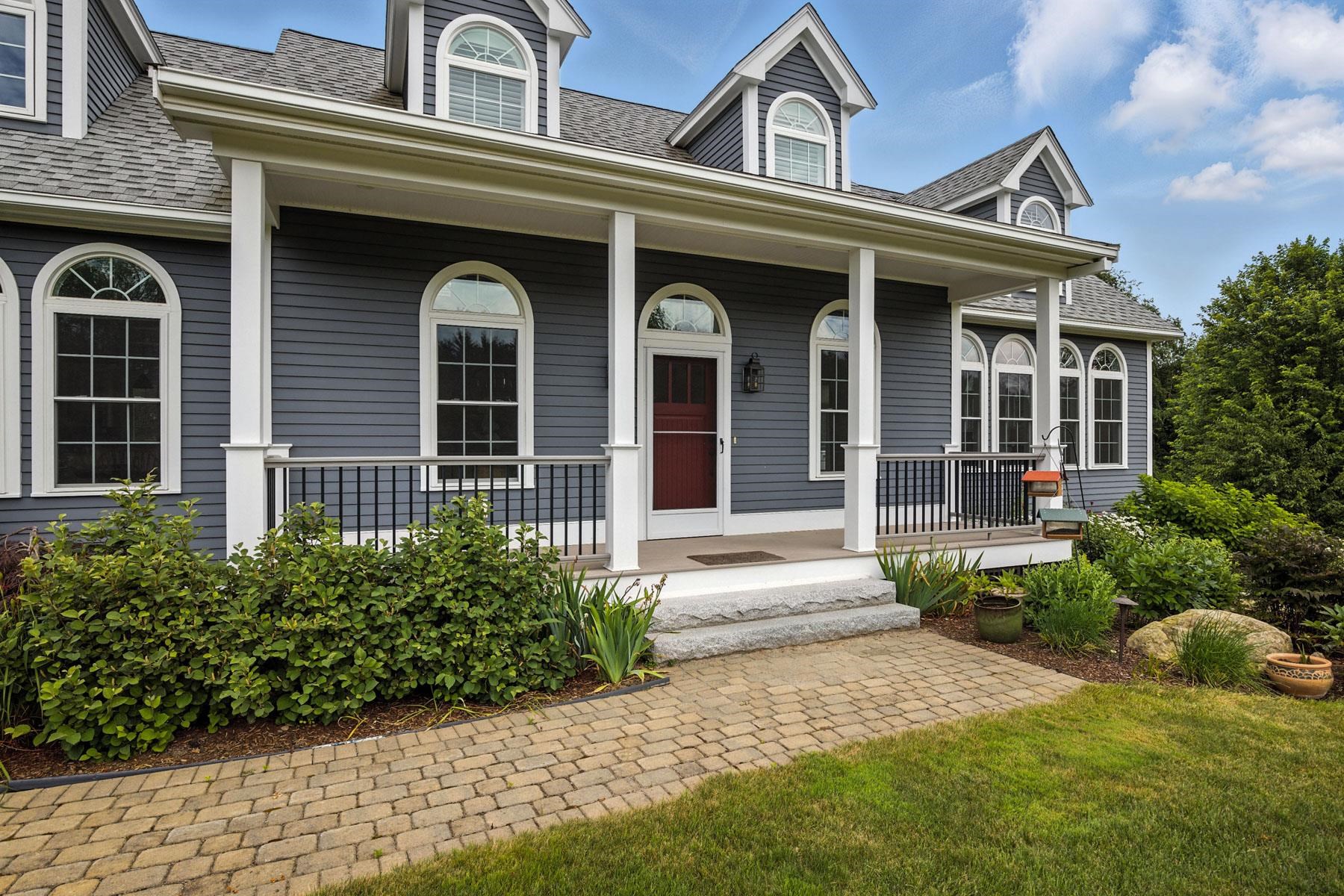 8 Wadleigh Lane