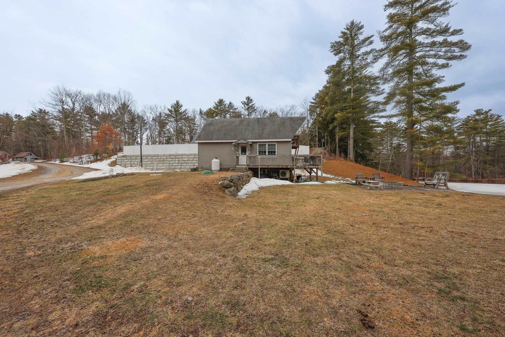 Photo of 101 NH Route 129, Loudon, NH 03307 (MLS # 5080094)