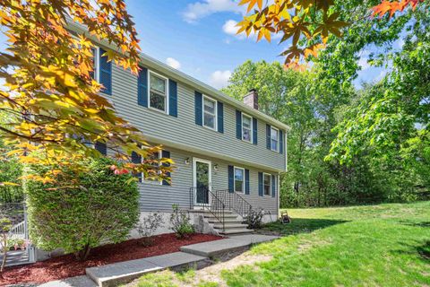 24 Theresa Avenue Salem NH 03079