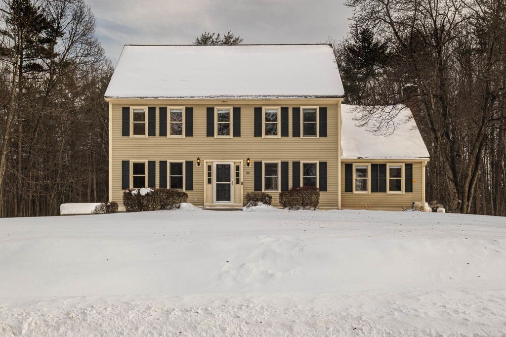 Photo of 53 Munroe Drive, Hampstead, NH 03826 (MLS # 5076351)