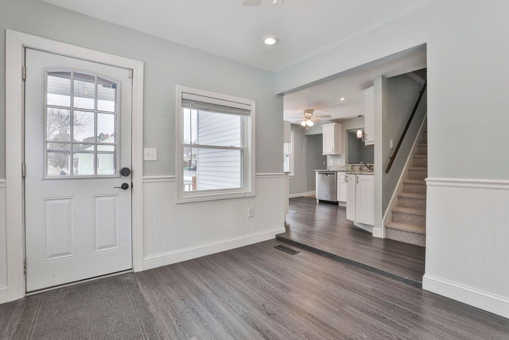 Photo of 28 Stevens Street, Nashua, NH 03060 (MLS # 5073521)