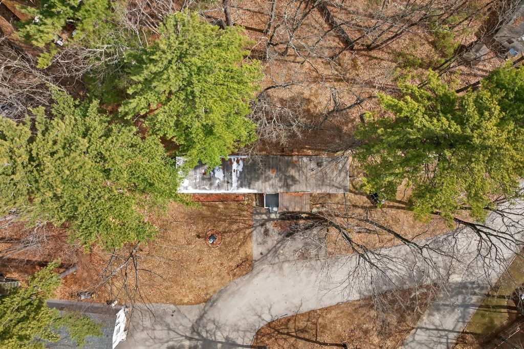 Photo of 5 Merissa Drive, Allenstown, NH 03275 (MLS # 5082488)