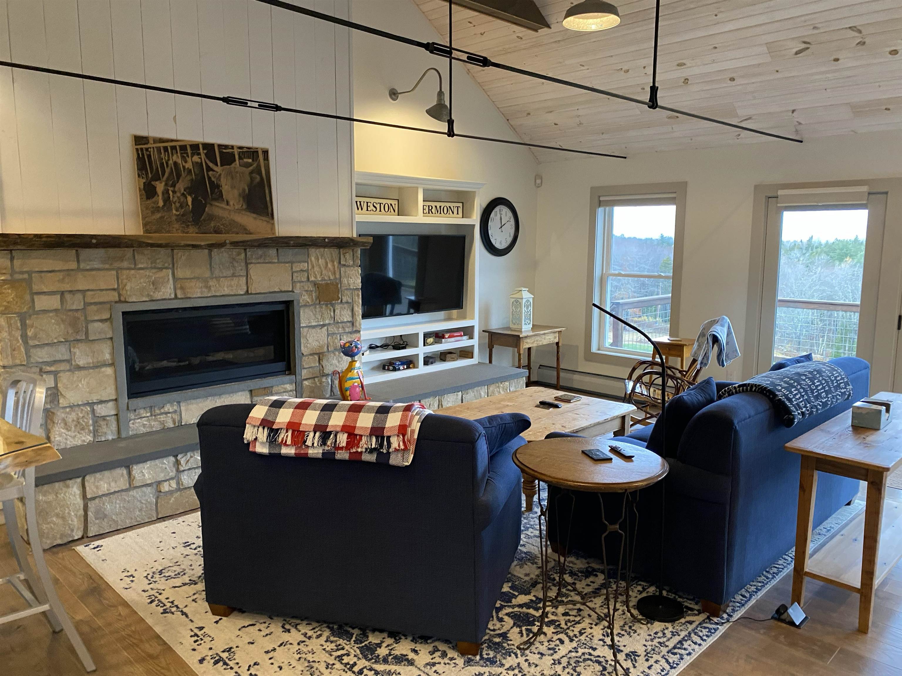 210 Holden Hill Road