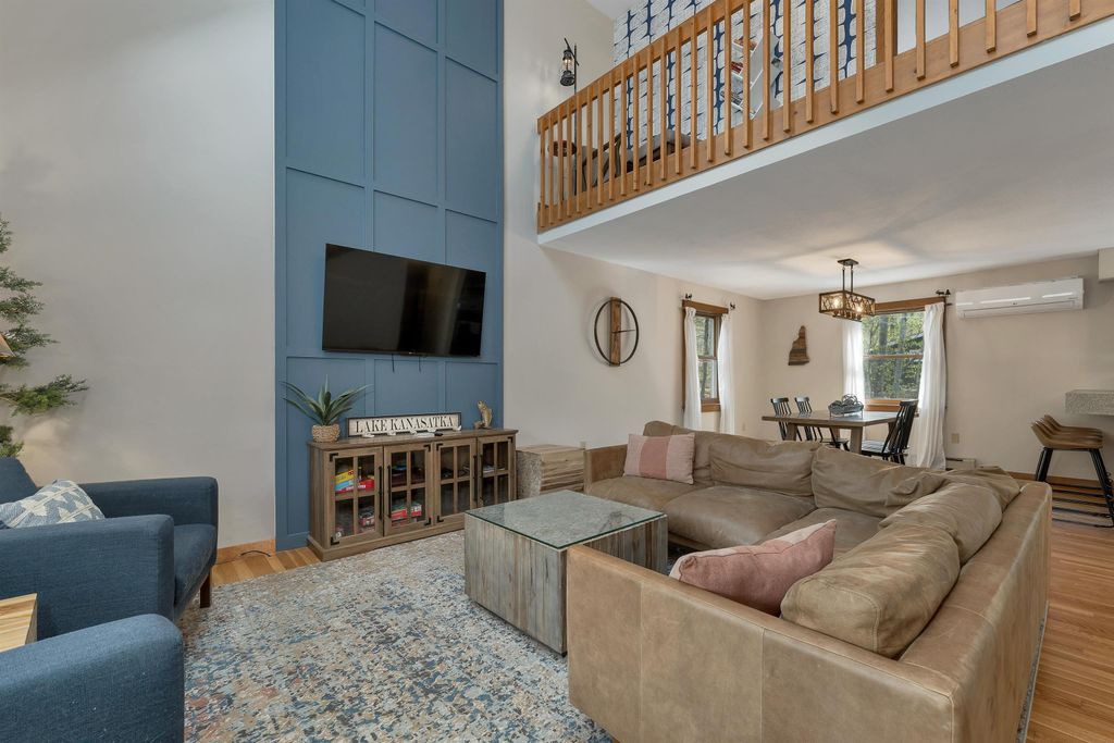 Photo of 43 Kilnwood Landing, Moultonborough, NH 03254 (MLS # 5089441)