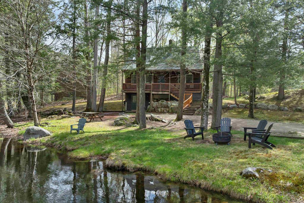 Photo of 43 Kilnwood Landing, Moultonborough, NH 03254 (MLS # 5089441)