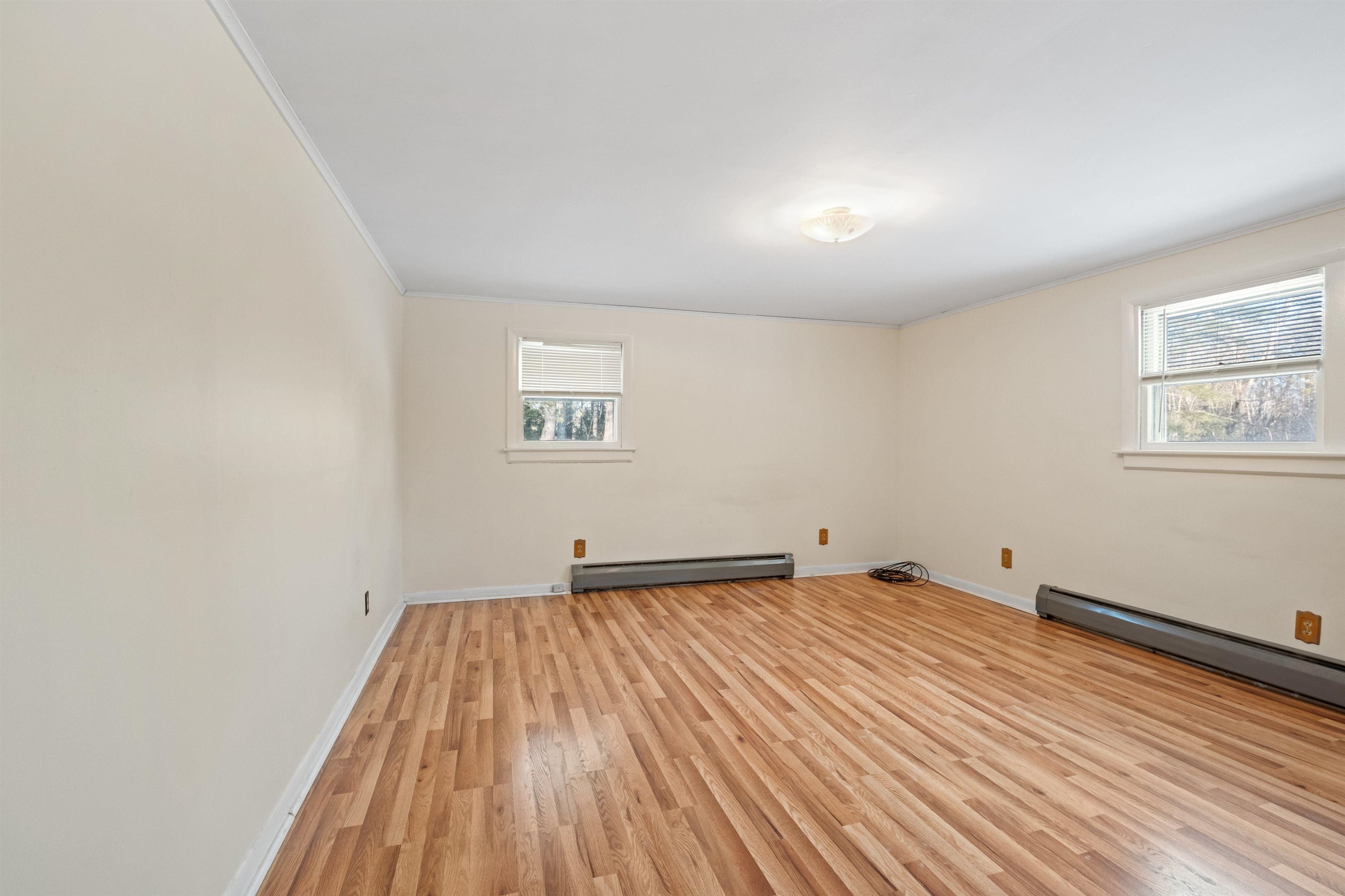 Wakefield, New Hampshire 03830, United States, 3 Bedrooms Bedrooms, ,2 BathroomsBathrooms,Residential,Pending,78549