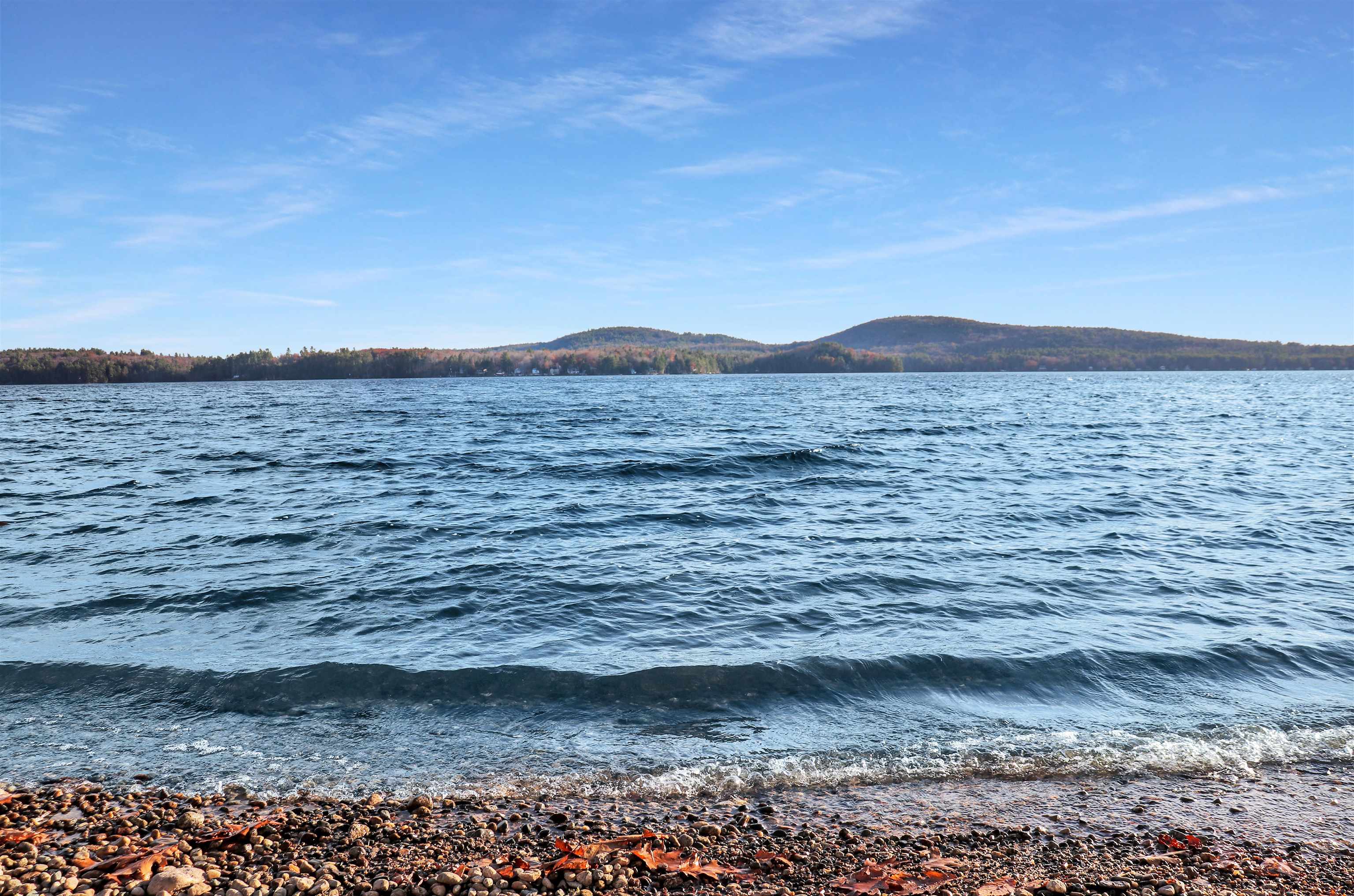 Wakefield, New Hampshire 03830, United States, 3 Bedrooms Bedrooms, ,2 BathroomsBathrooms,Residential,Pending,78549