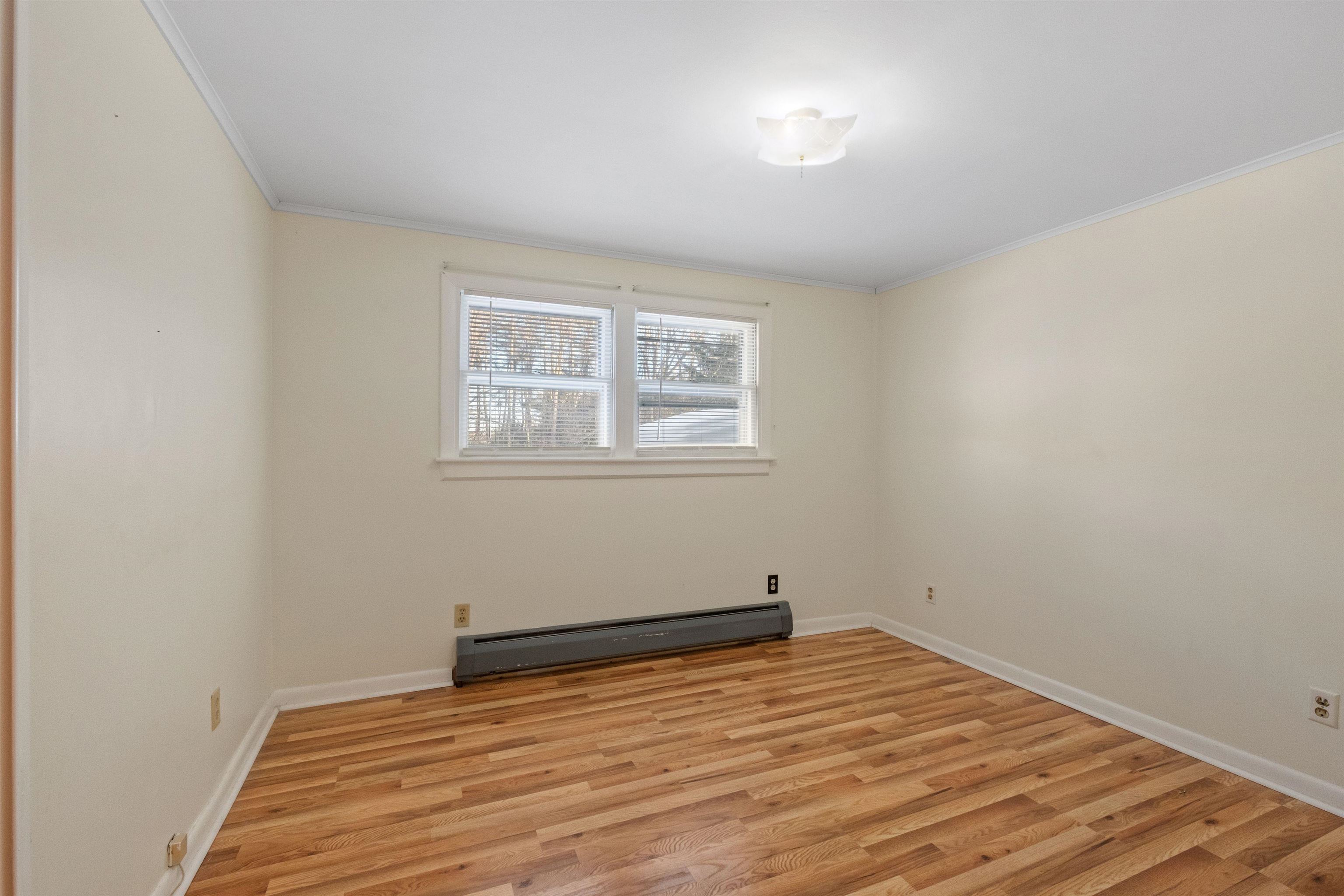 Wakefield, New Hampshire 03830, United States, 3 Bedrooms Bedrooms, ,2 BathroomsBathrooms,Residential,Pending,78549