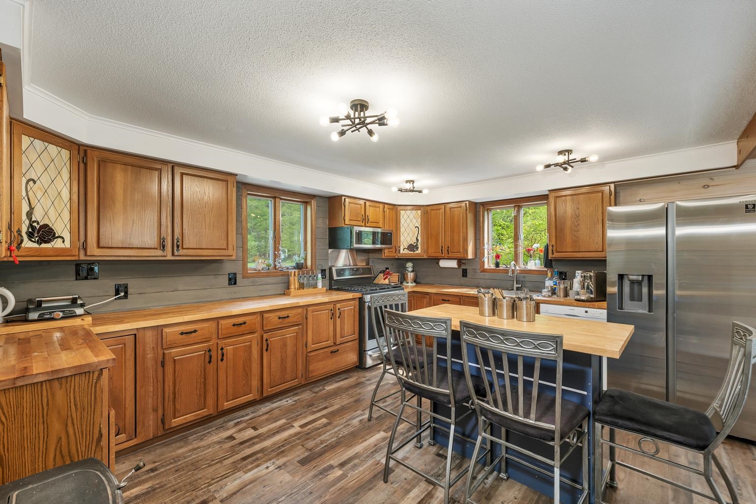 Alexandria, New Hampshire 03222, United States, 3 Bedrooms Bedrooms, ,2 BathroomsBathrooms,Residential,Active,144937