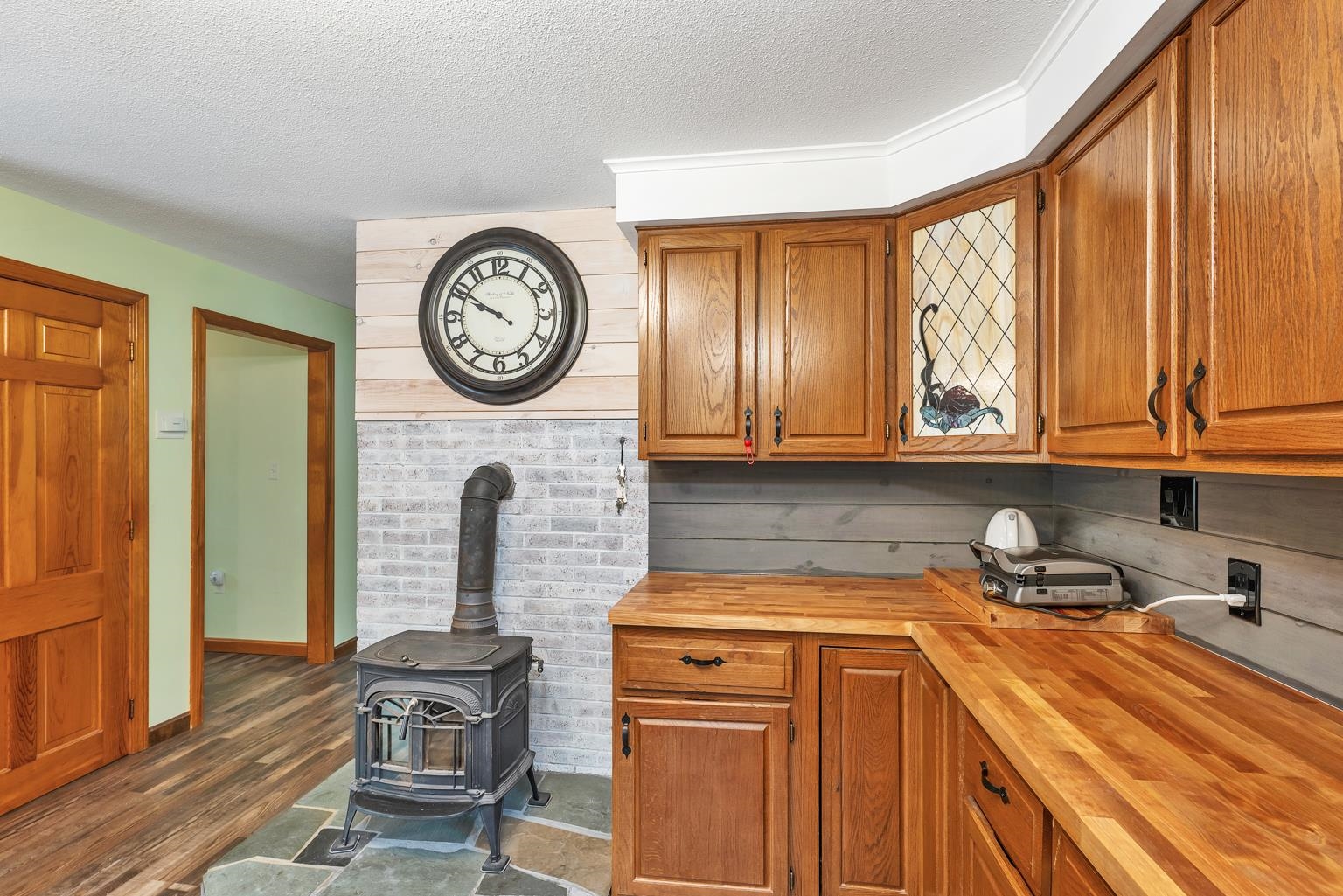 Alexandria, New Hampshire 03222, United States, 3 Bedrooms Bedrooms, ,2 BathroomsBathrooms,Residential,Active,144937