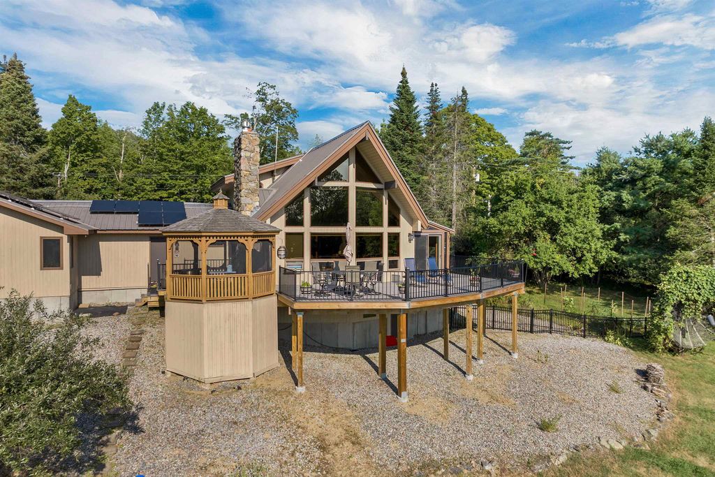 Photo of 505 Prospect Street, Franklin, NH 03235 (MLS # 5056669)