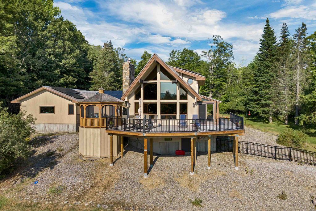 Photo of 505 Prospect Street, Franklin, NH 03235 (MLS # 5056669)