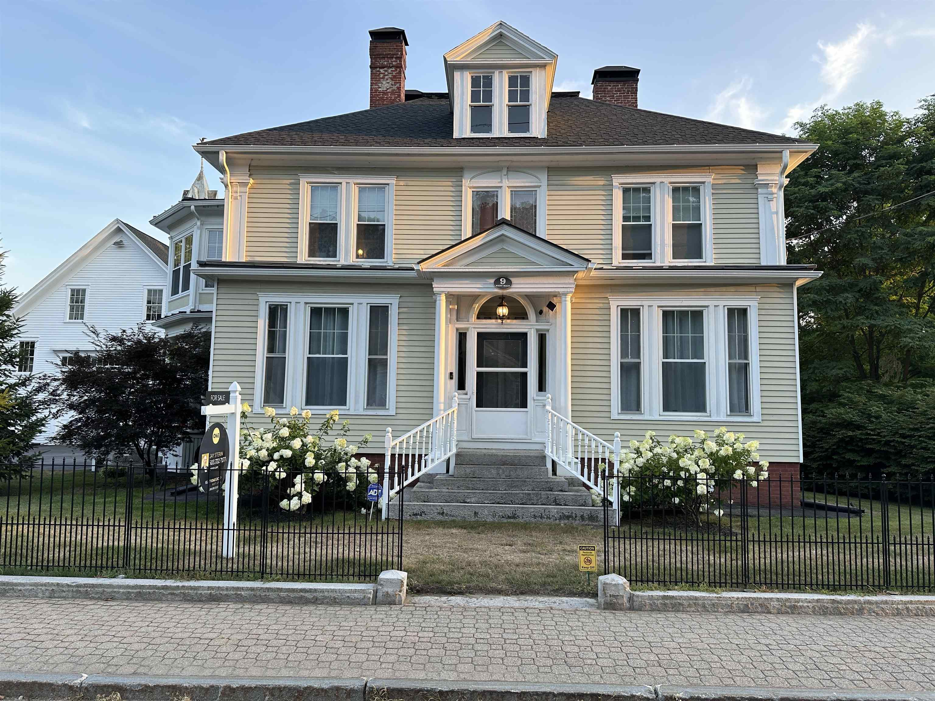 9 W Main Street