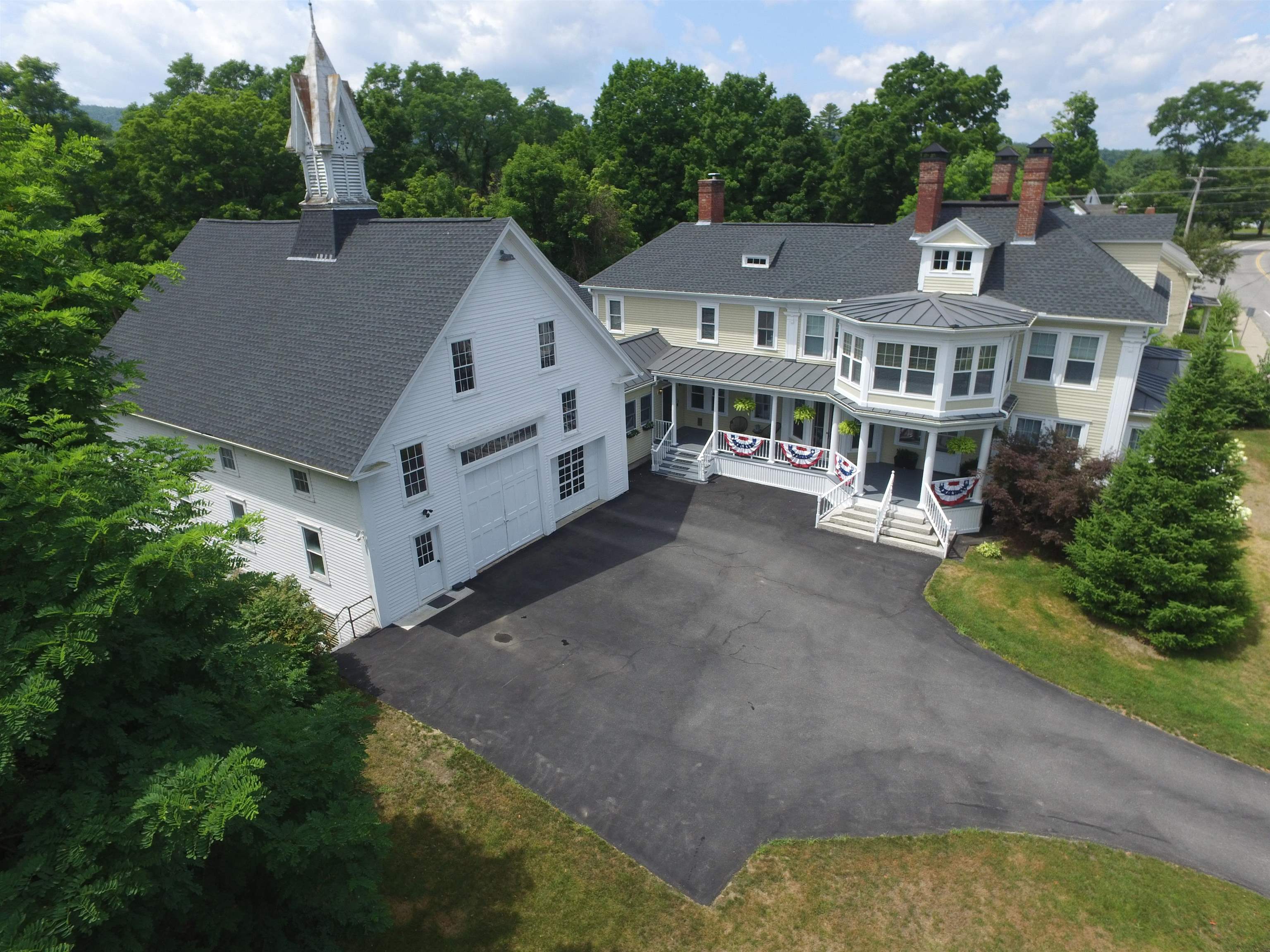 9 W Main Street