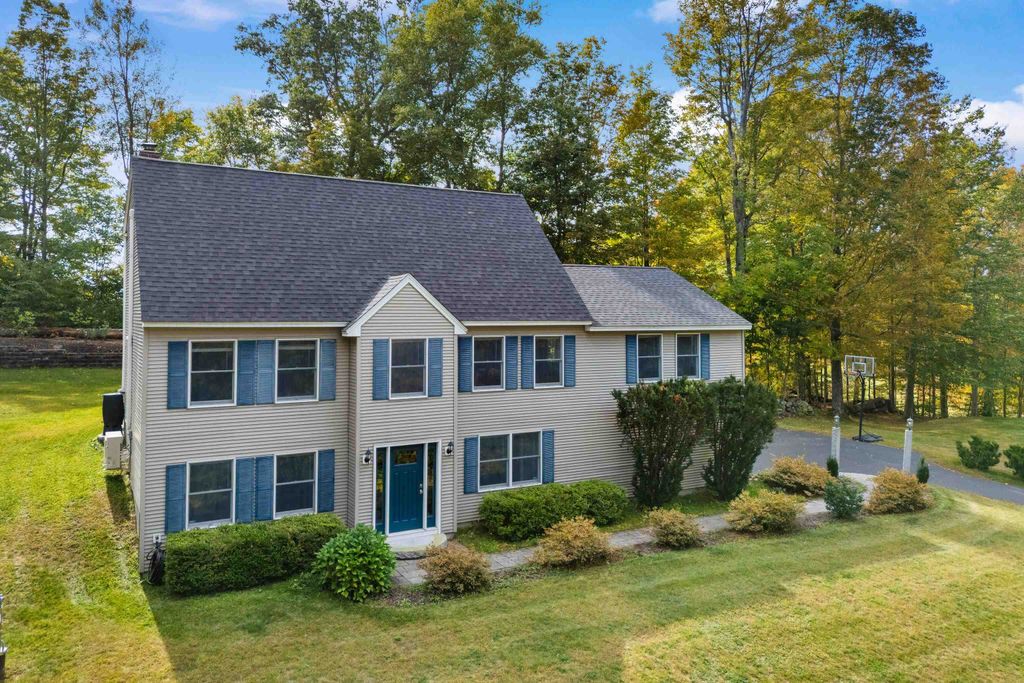 Photo of 662 NH Route 129, Loudon, NH 03307 (MLS # 5063737)