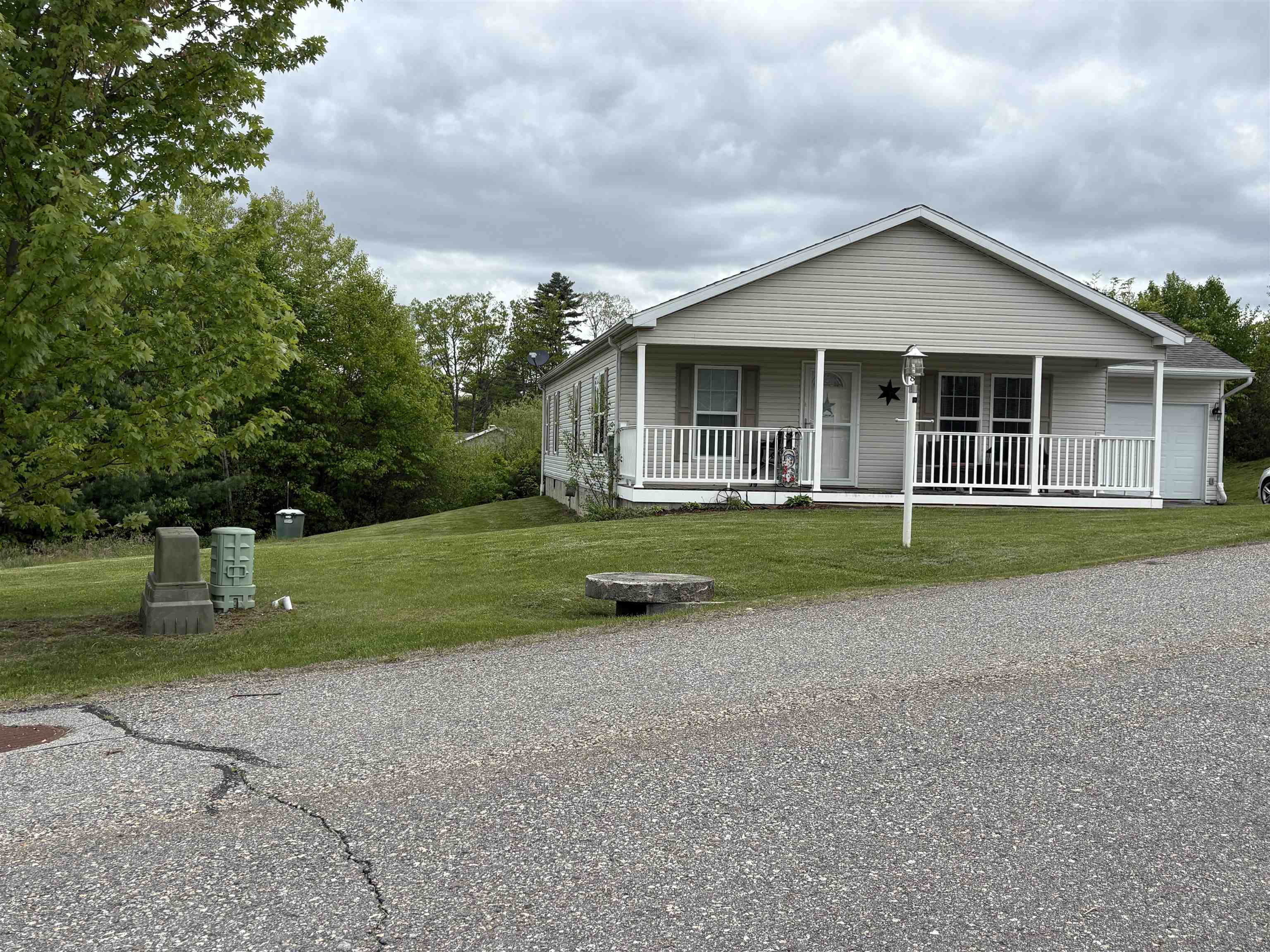 18 Eagle Nest Street