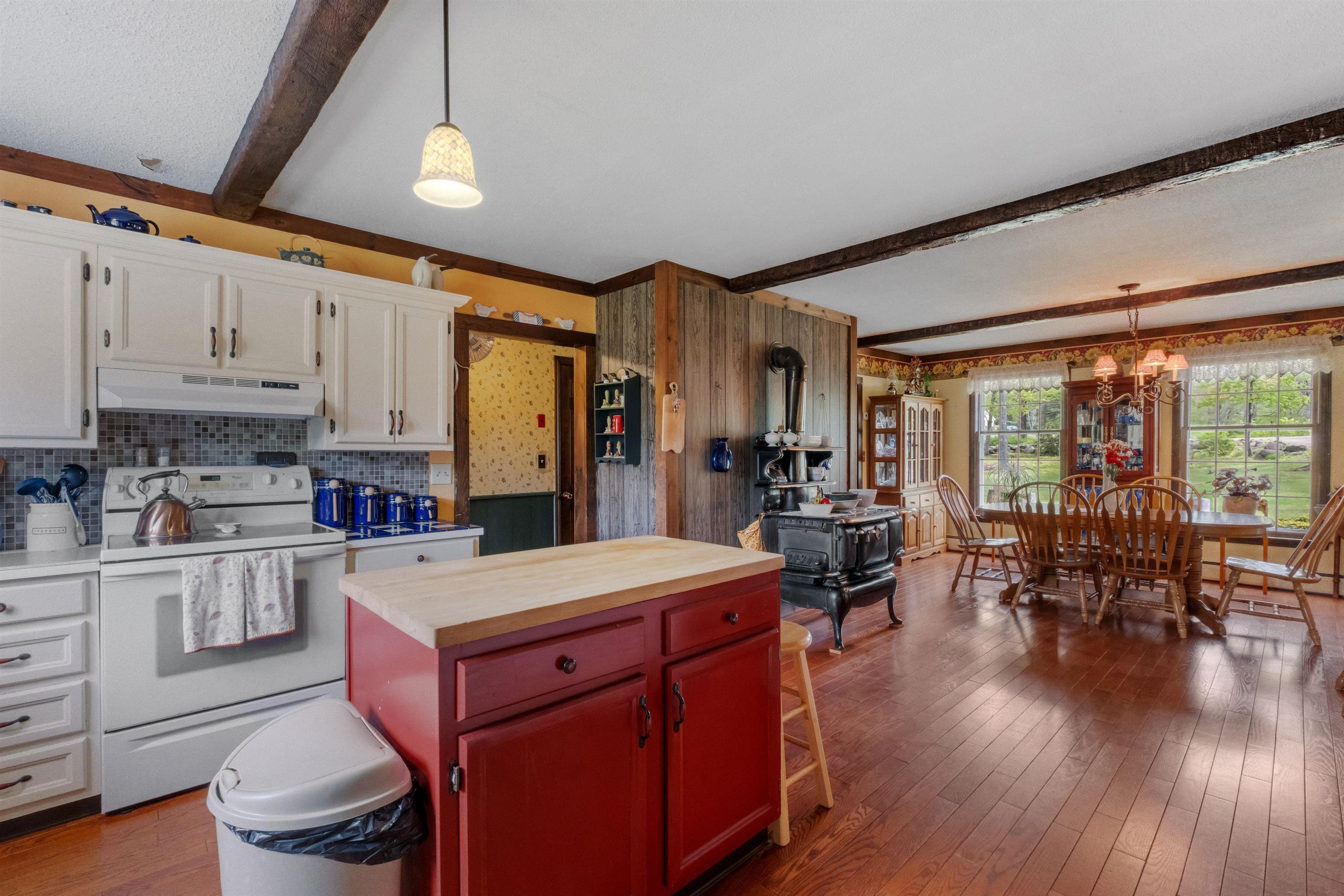 282 Currier Road