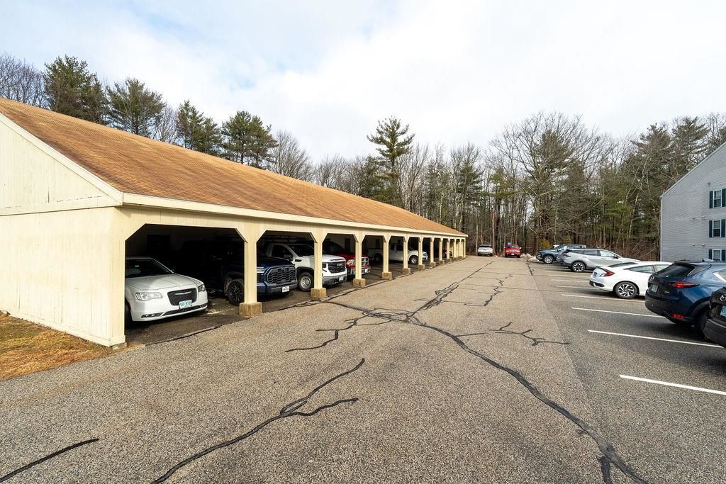 Photo of 1703 White Cedar Boulevard, Portsmouth, NH 03801 (MLS # 5075200)