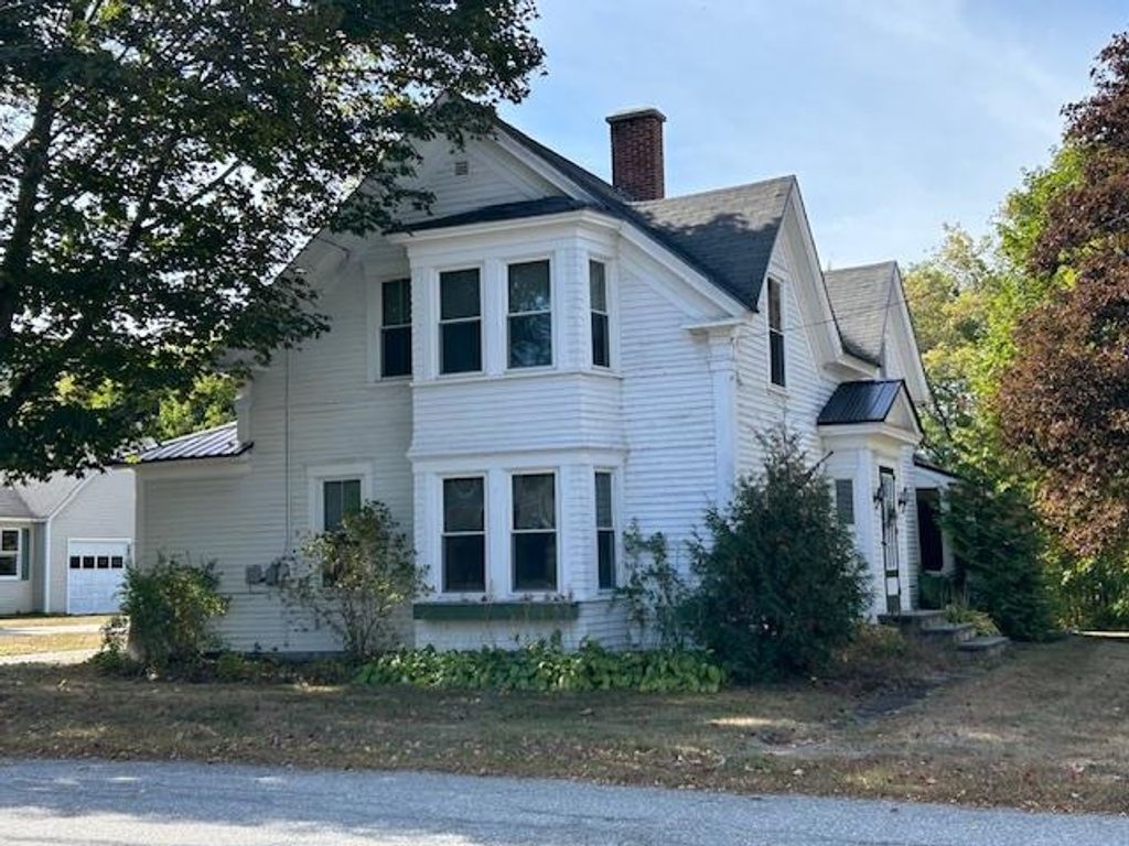 Photo of 6 Church Street, Gorham, NH 03581 (MLS # 5062727)