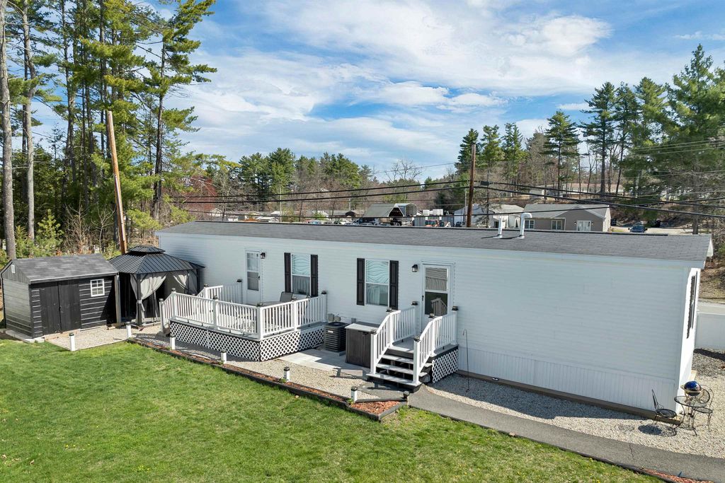 Photo of 2 Atlas Place, Derry, NH 03038 (MLS # 5086336)
