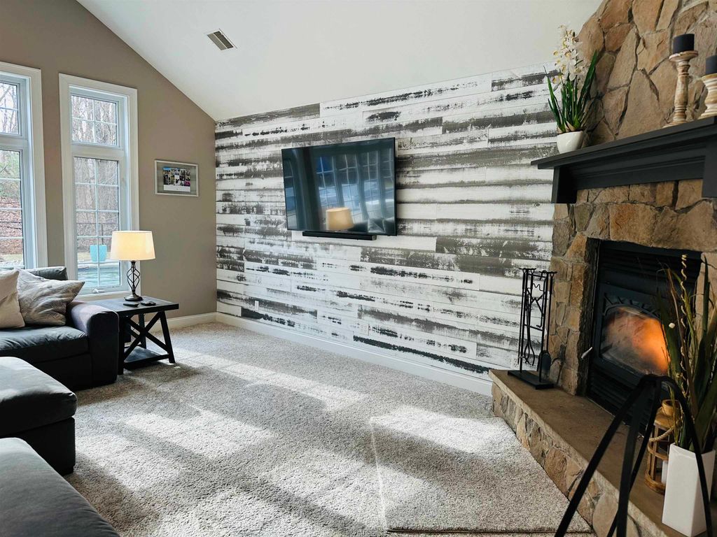 Photo of 64 Cottage Road, Kensington, NH 03833 (MLS # 5082448)