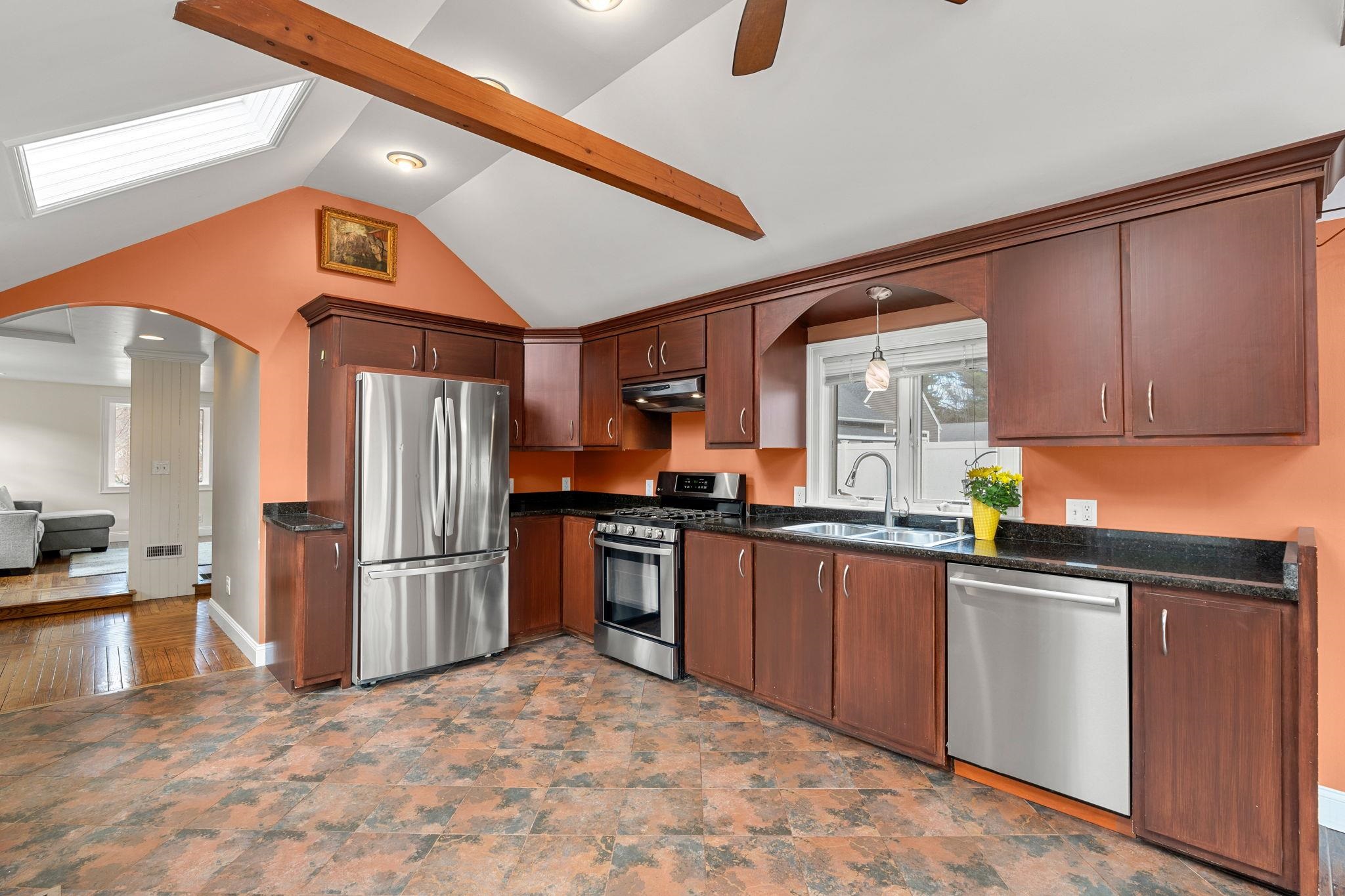 71 Old Rochester Road