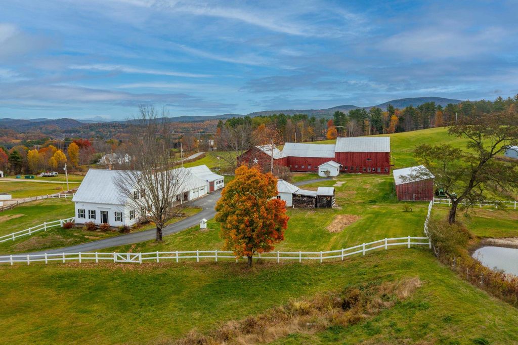 Photo of 172 Goose Lane, Bath, NH 03740 (MLS # 5066344)