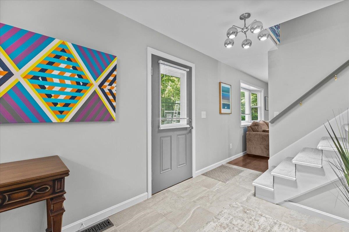 149 Oak Circle