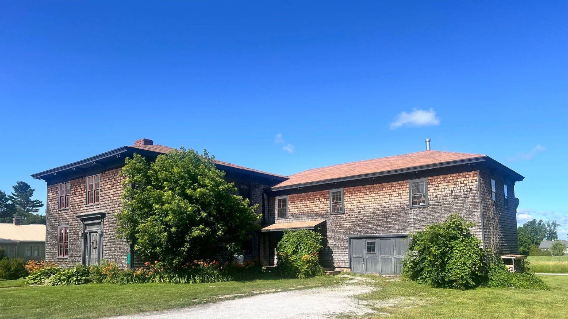 382 South Main Street