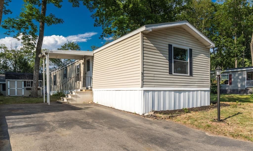 Photo of 311 Friar Tuck Drive, Exeter, NH 03833 (MLS # 5072020)