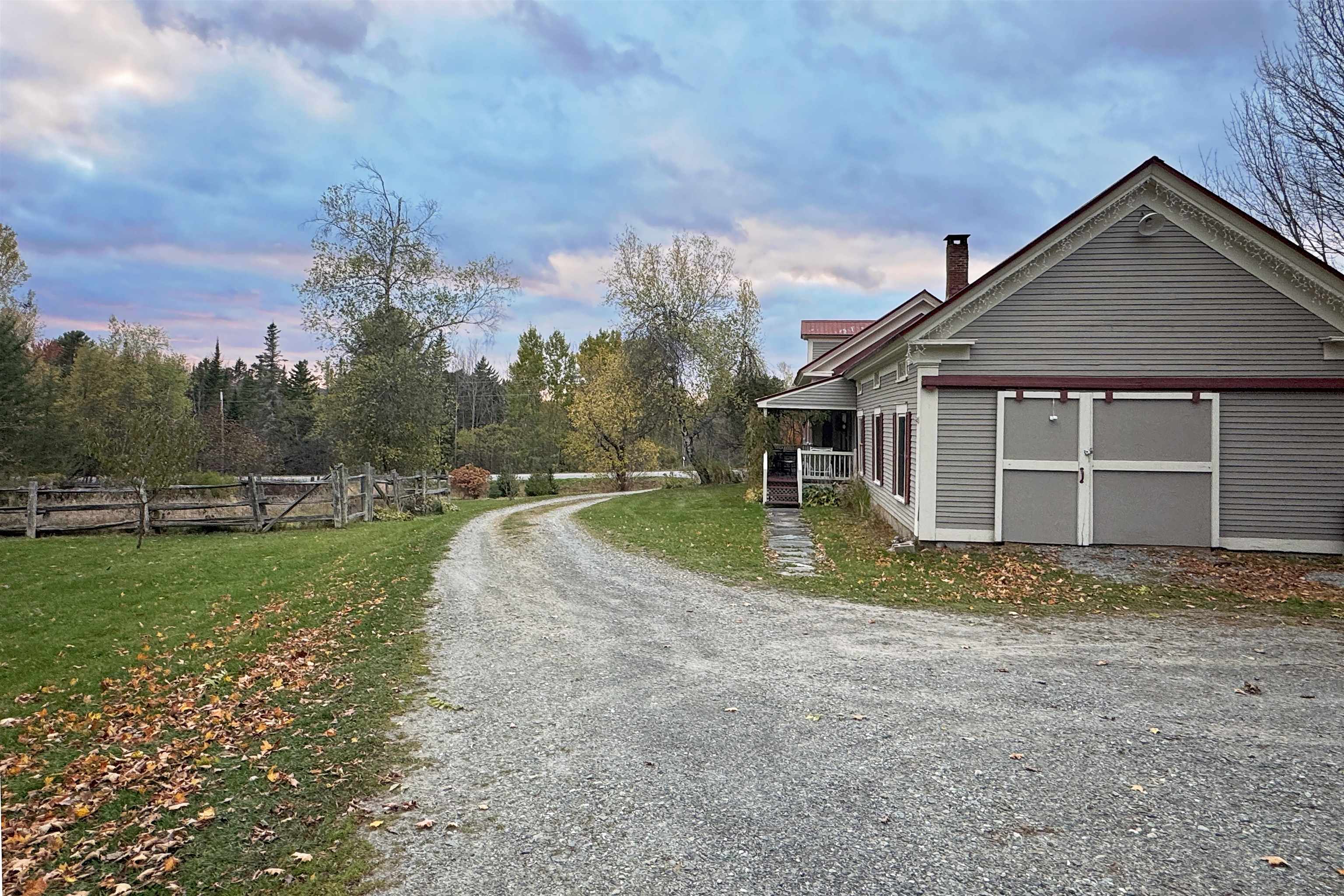 2866 Center Road