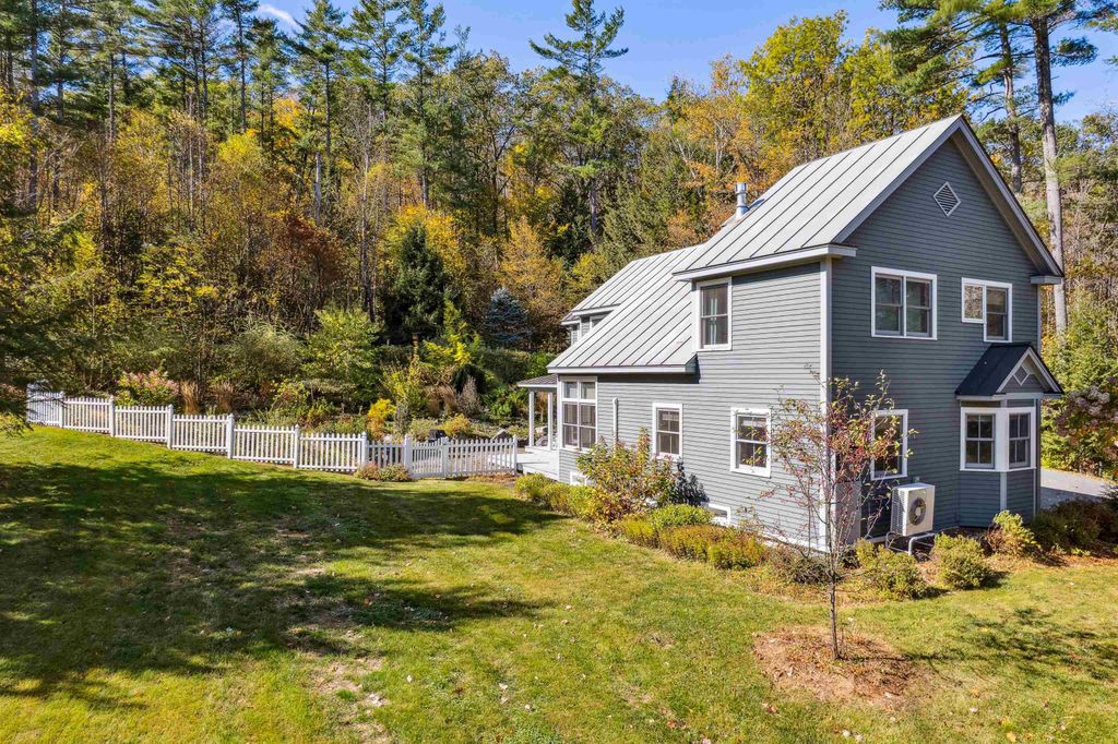 Photo of 14 MacDonald Drive, Hanover, NH 03755 (MLS # 5082348)