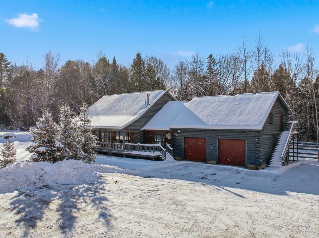 Photo of 42 Chickadee Lane, Littleton, NH 03561 (MLS # 5071987)