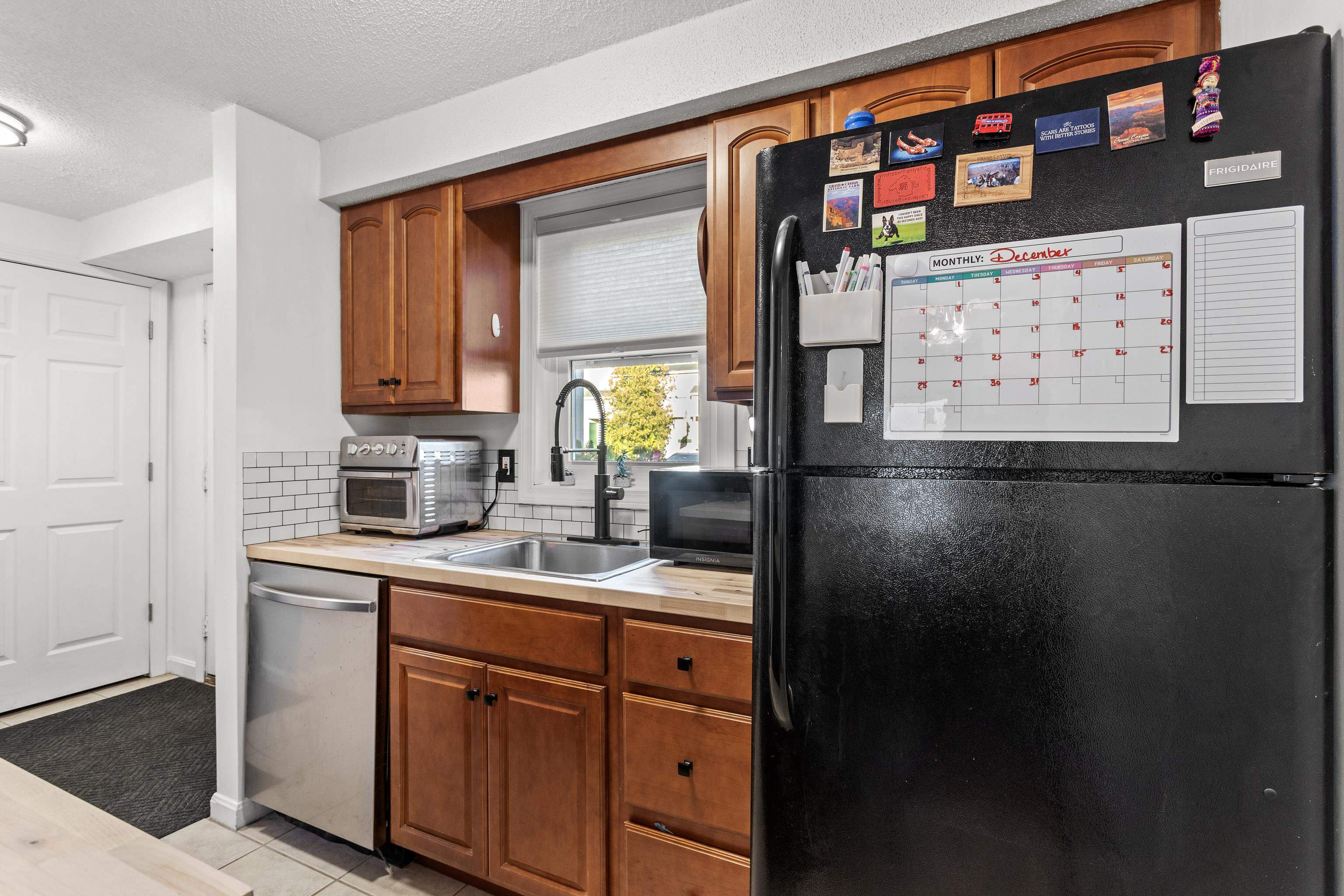 129 Fisherville Road 8