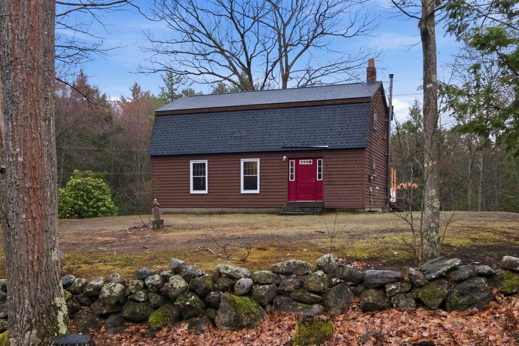 Photo of 99 Hunt Hill Road, Rindge, NH 03461 (MLS # 5084577)
