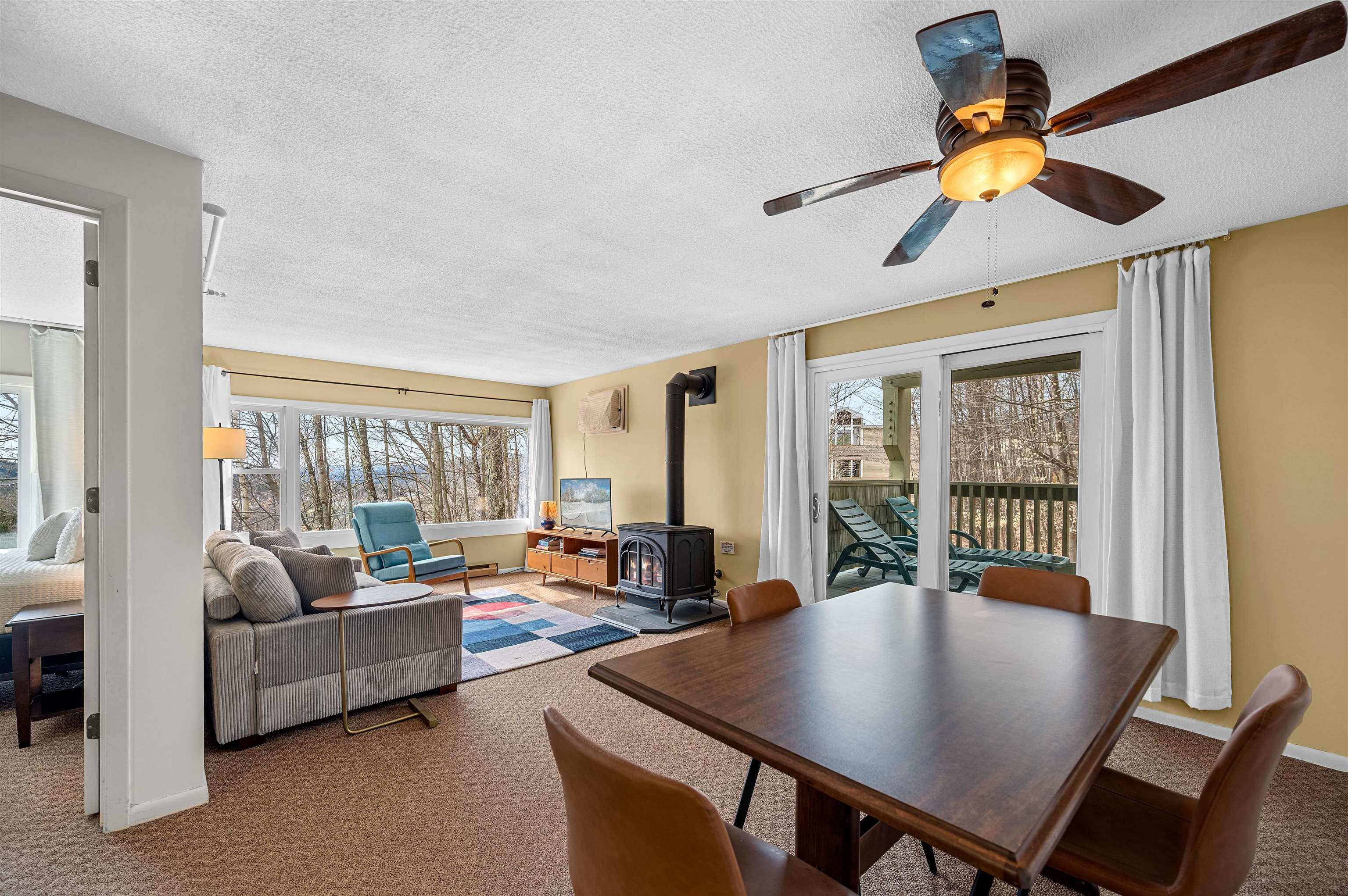 220 Mountainside Drive E301