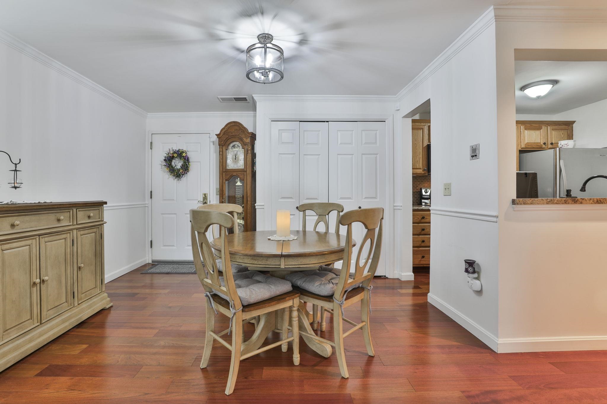 183 Eastern Avenue 101