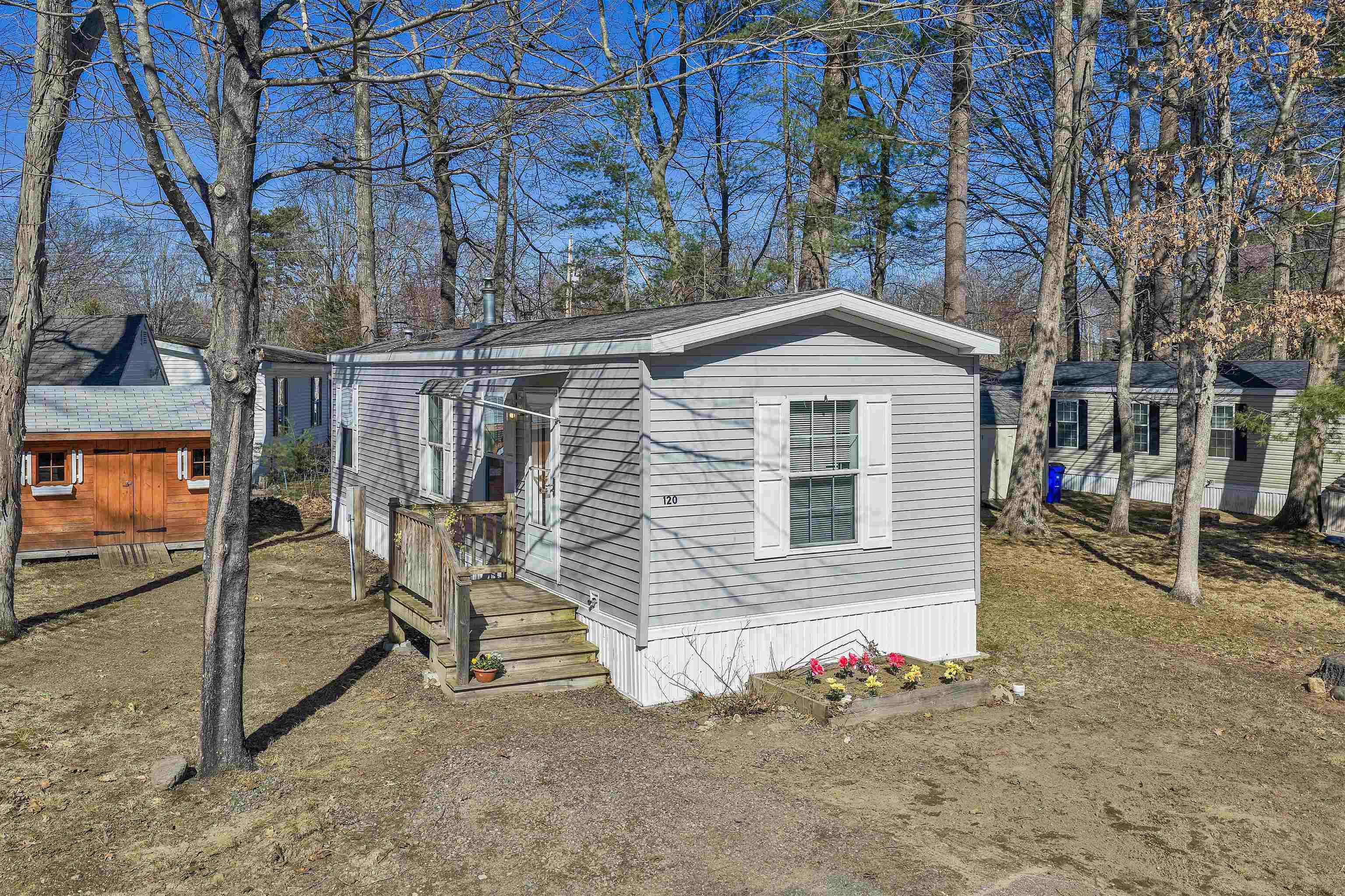 120 Robin Hood Drive 120