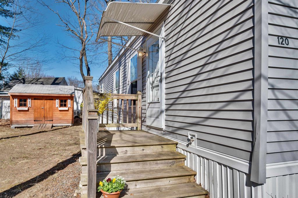 Photo of 120 Robin Hood Drive #120, Exeter, NH 03833 (MLS # 5083034)